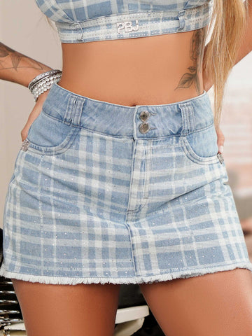 Pantaloncini con gonna in Jeans stampato scozzese Pantaloncini con gonna in Jeans stampato scozzese