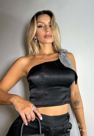 Conjunto Cropped e Pantalona com Bordado Preto - Garotabrasilstore Conjunto Cropped e Pantalona com Bordado Preto - Garotabrasilstore