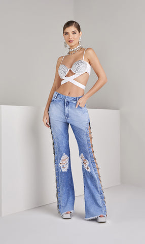 Calça Aurora Jeans com Correntes e Aplicações em Brilho