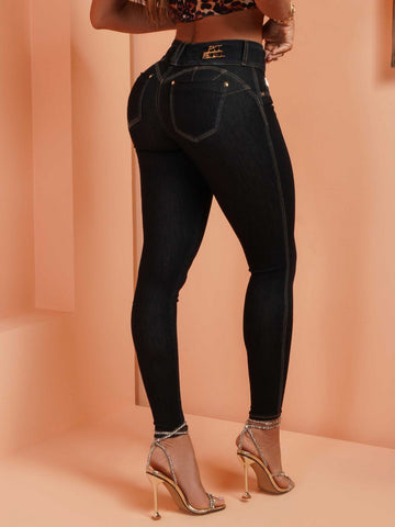 Calça Jeans Feminina Modeladora Empina Bumbum com Logomania Deslumbrante