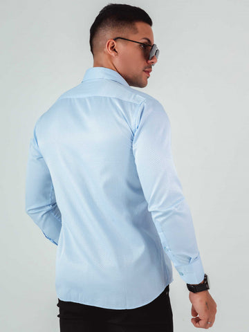 Chemise slim à manches longues avec broderie en coton égyptien bleu clair