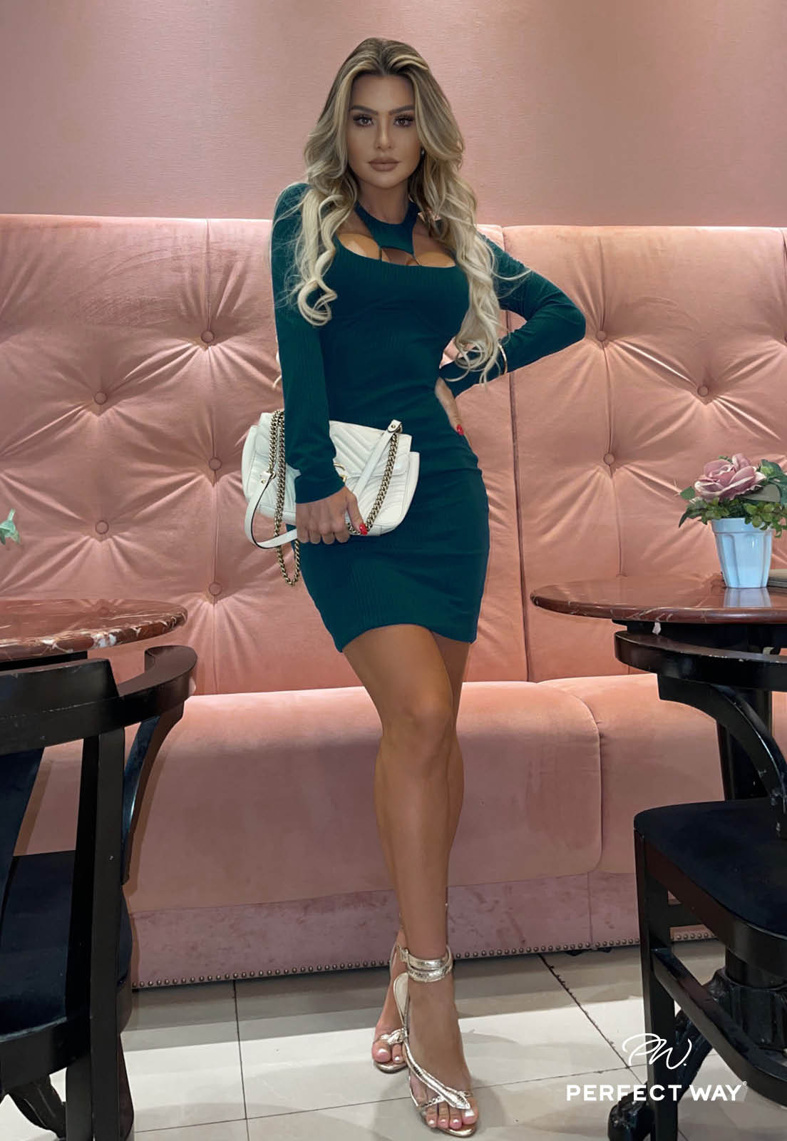 Vestido com Detalhes Feminina - Vestido