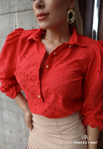 Camisa com detalhes de Barrado vermelho - Garotabrasilstore